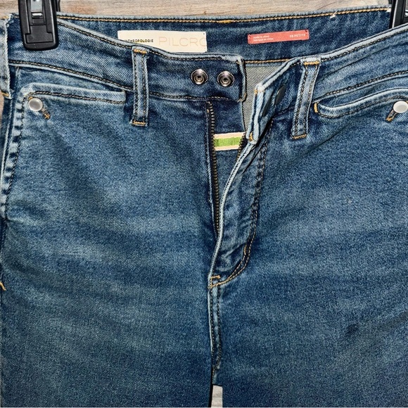 Pilcro The Cigarette Slim Jeans- size 25 P - Picture 4 of 9